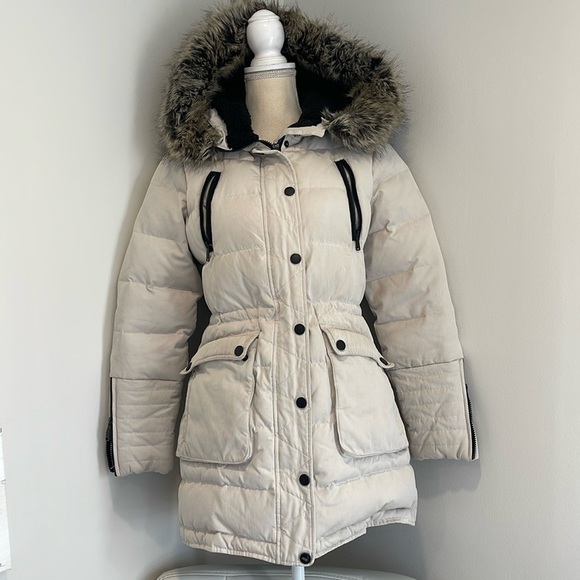 BCBGeneration Cream Winter Coat size Medium - Picture 1 of 7
